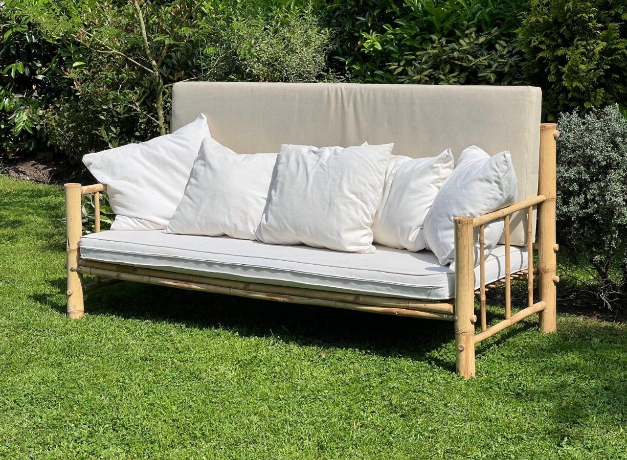 banc de jardin en bambou robuste + coussins, Jardin & Terrasse, Enlèvement, Comme neuf