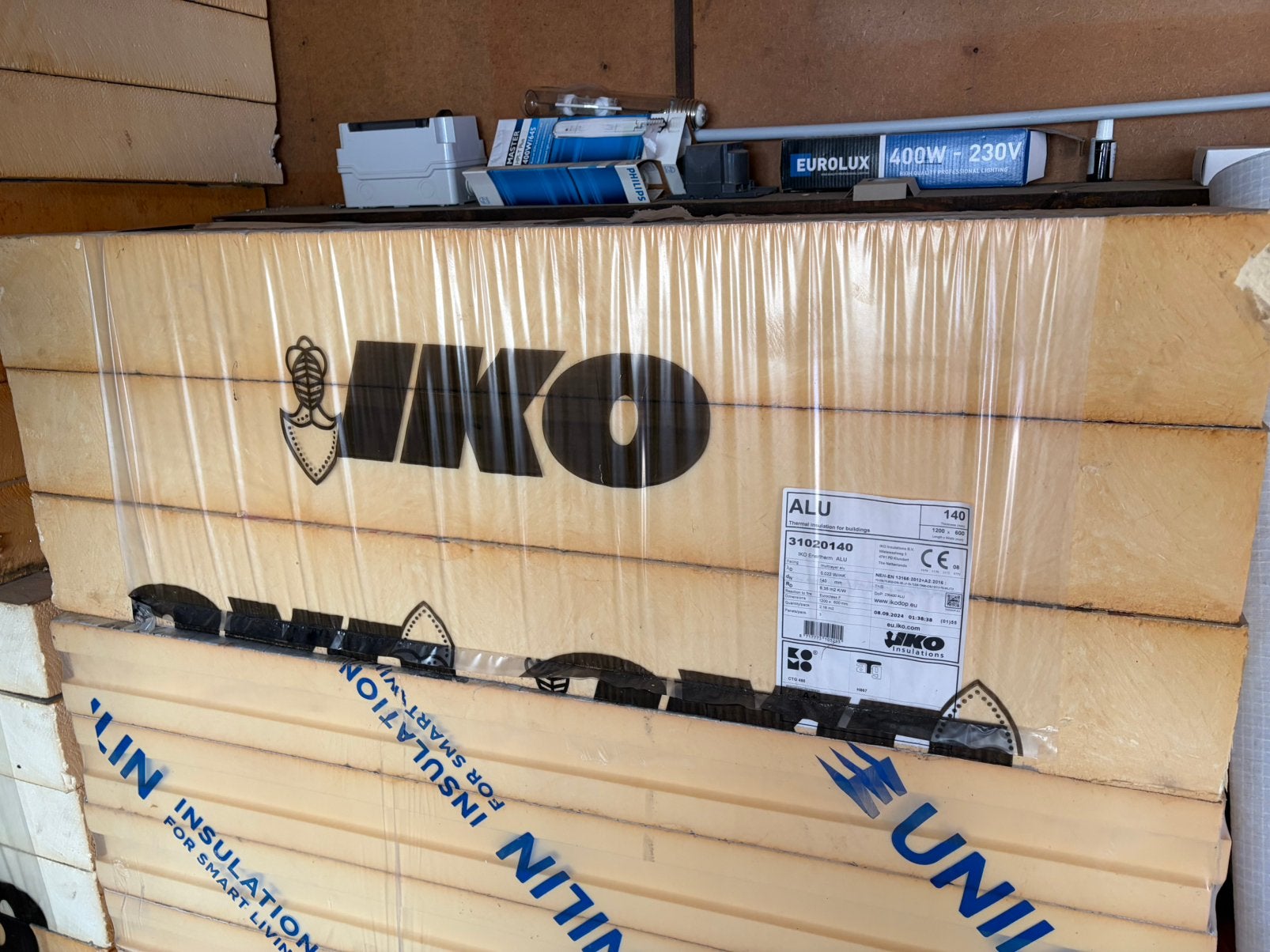 Iko Enertherm 140mm PIR isolatie, Doe-het-zelf en Bouw, Ophalen, Dakisolatie, 12 cm of meer, Zo goed als nieuw