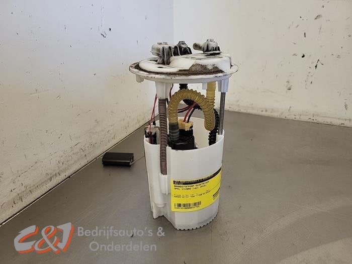 Pompe carburant électrique d'un Opel Vivaro, -, Opel, 3 mois de garantie, Utilisé