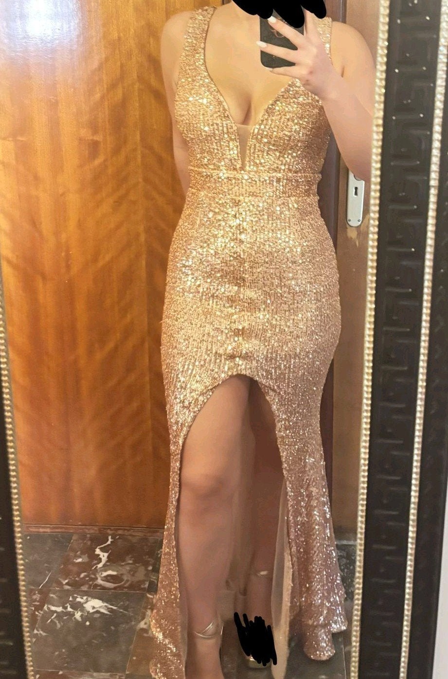 Goud kleur pailetten kleed met split vooraan maat 38, Kleding | Dames, Gelegenheidskleding, Overige kleuren, Nieuw, Cocktailjurk