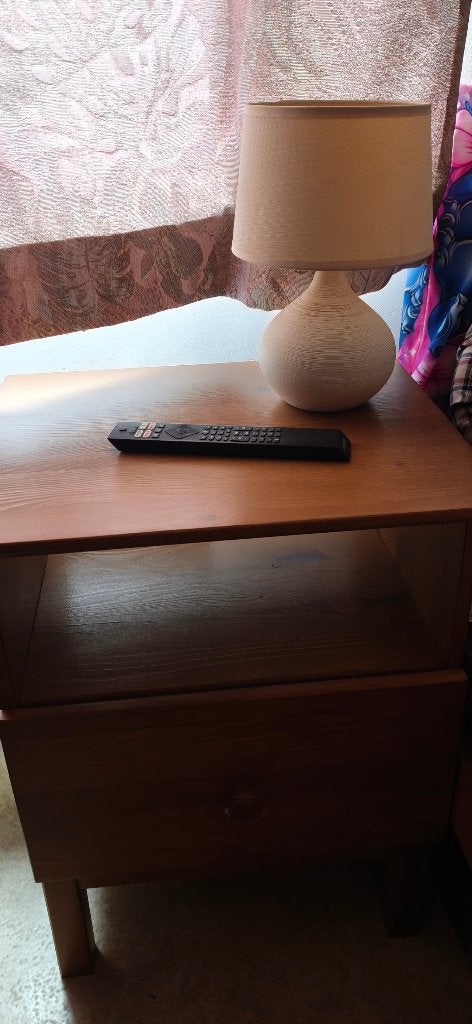 Lot de 2 tables de chevet, 65 cm ou plus, Enlèvement, Utilisé, 55 à 70 cm