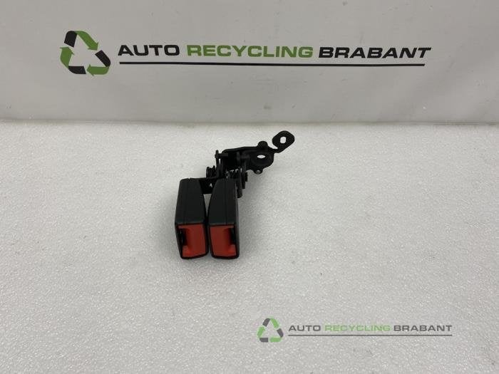 Insertion ceinture de sécurité arrière centre d'un Audi A, Autos : Pièces & Accessoires, -, 3 mois de garantie, Utilisé, -