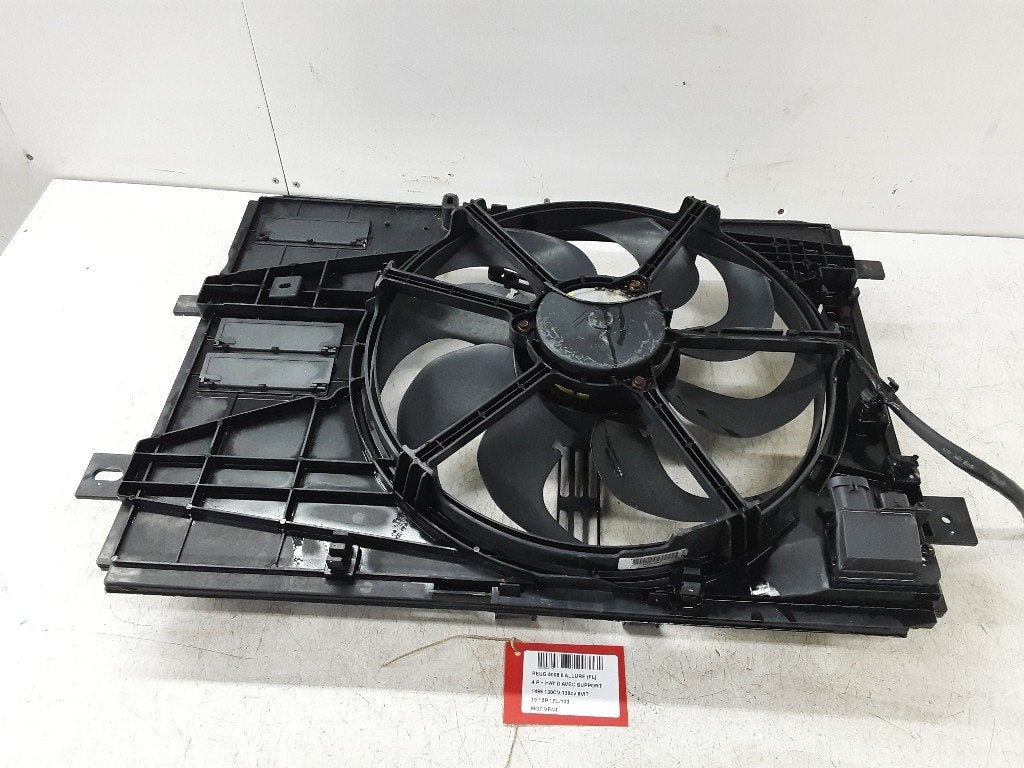 VENTILATEUR RADIATEUR MOTEUR 5008 II (M4 / MC / MJ / MR), Autos : Pièces & Accessoires, Mevr. I. Hauben, Utilisé, Rue de l'Espoir 34 34
4030  GRIVEGNÉE, BE