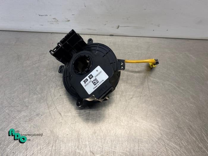 Klokveer Airbag van een Opel Meriva (Meriva B 10-), Gebruikt, -, -, Opel