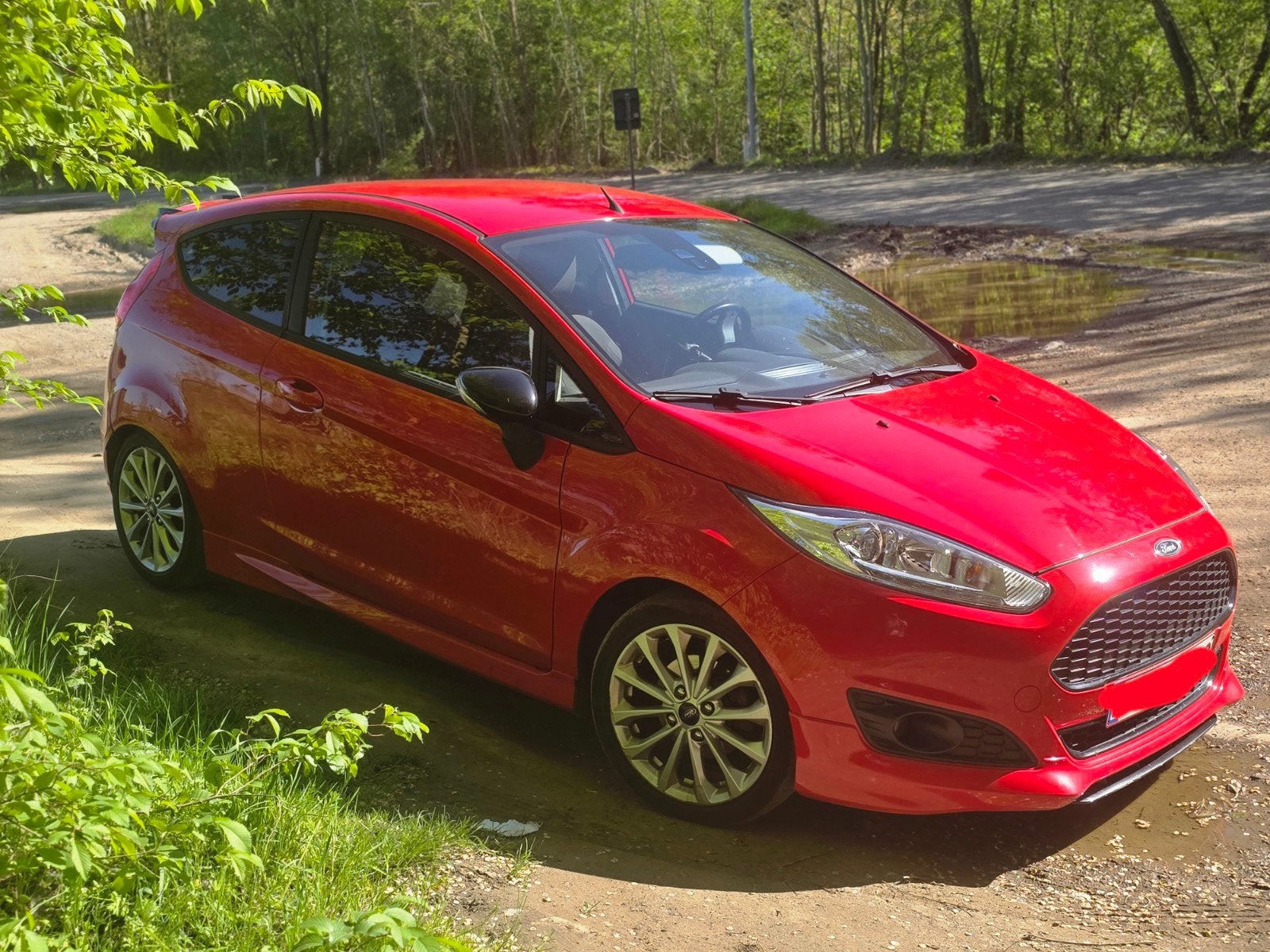 Ford fiesta 1.0 ecoboost, Autos, Rouge, Euro 5, Achat, Boîte manuelle