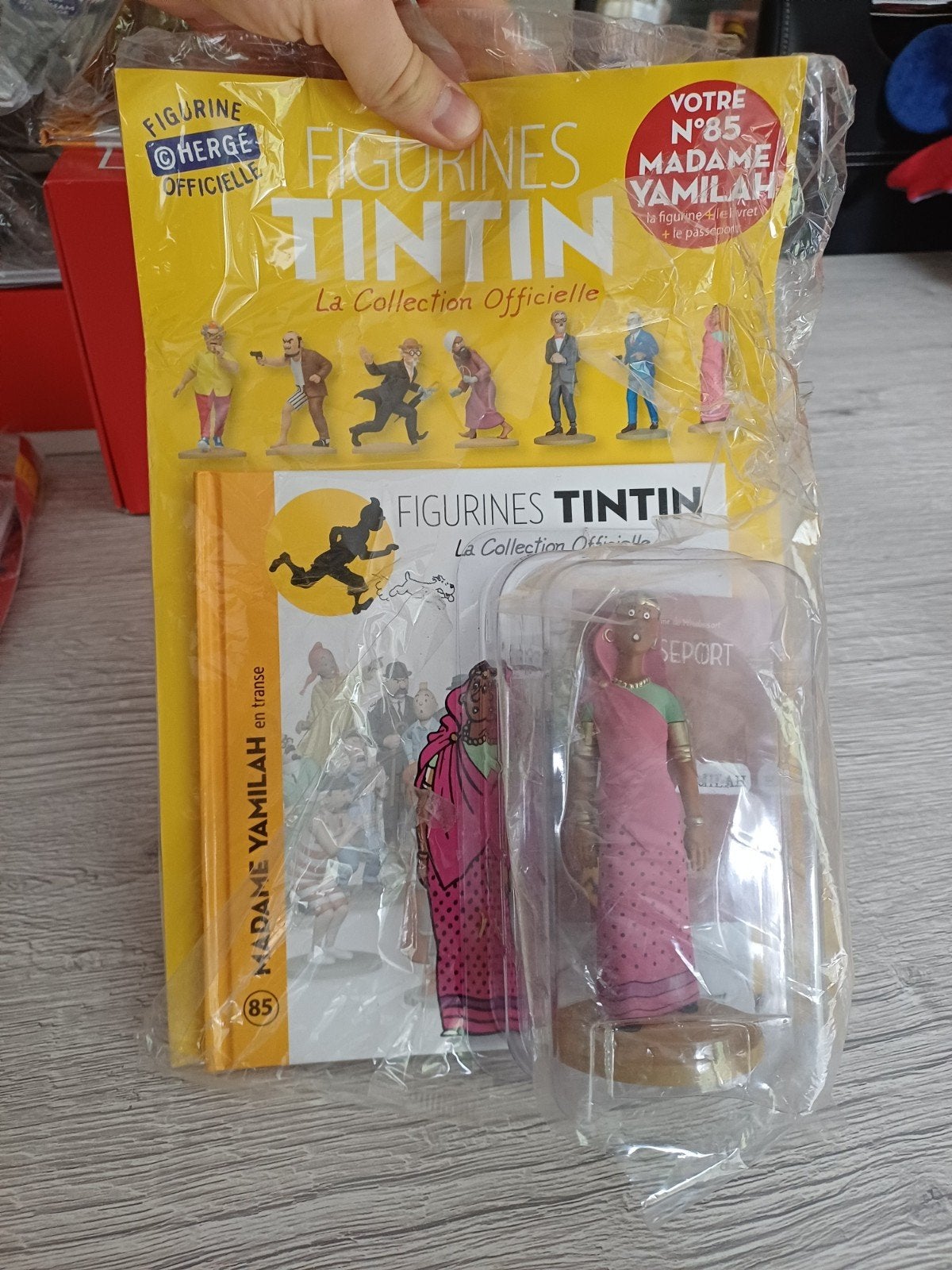 Figuur Kuifje Madame Yamilah 85 Moulinsart 
Com, Ophalen of Verzenden, Kuifje, Zo goed als nieuw, Beeldje of Figuurtje
