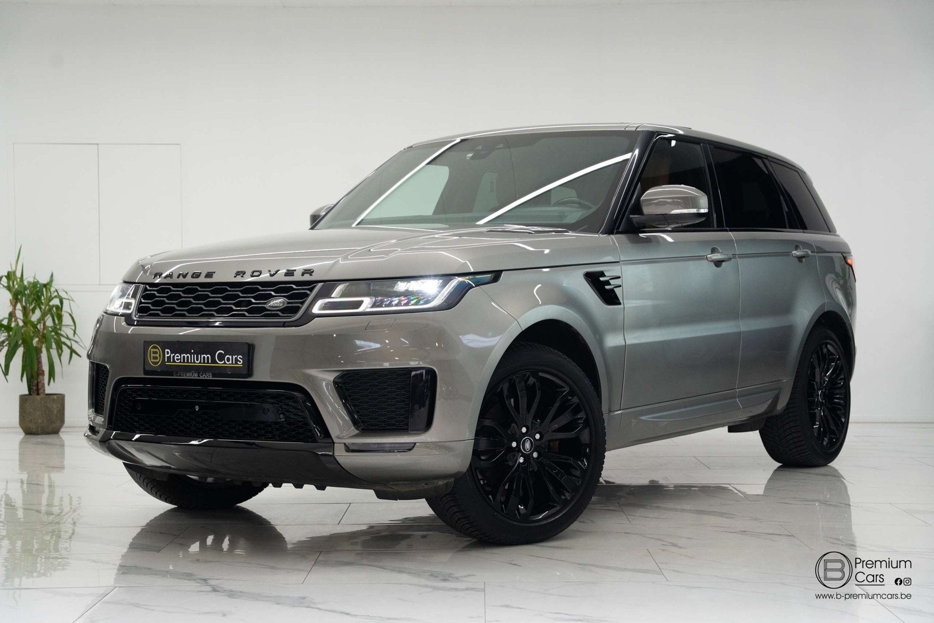 Land Rover Range Rover Sport HSE D250 Black pack! Full Optio, Auto's, Automaat, Dealer onderhouden, Gebruikt, Bedrijf