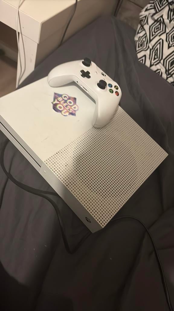 Xbox one, Games en Spelcomputers, Spelcomputers | Xbox One, Ophalen, Met games, Xbox One, Zo goed als nieuw