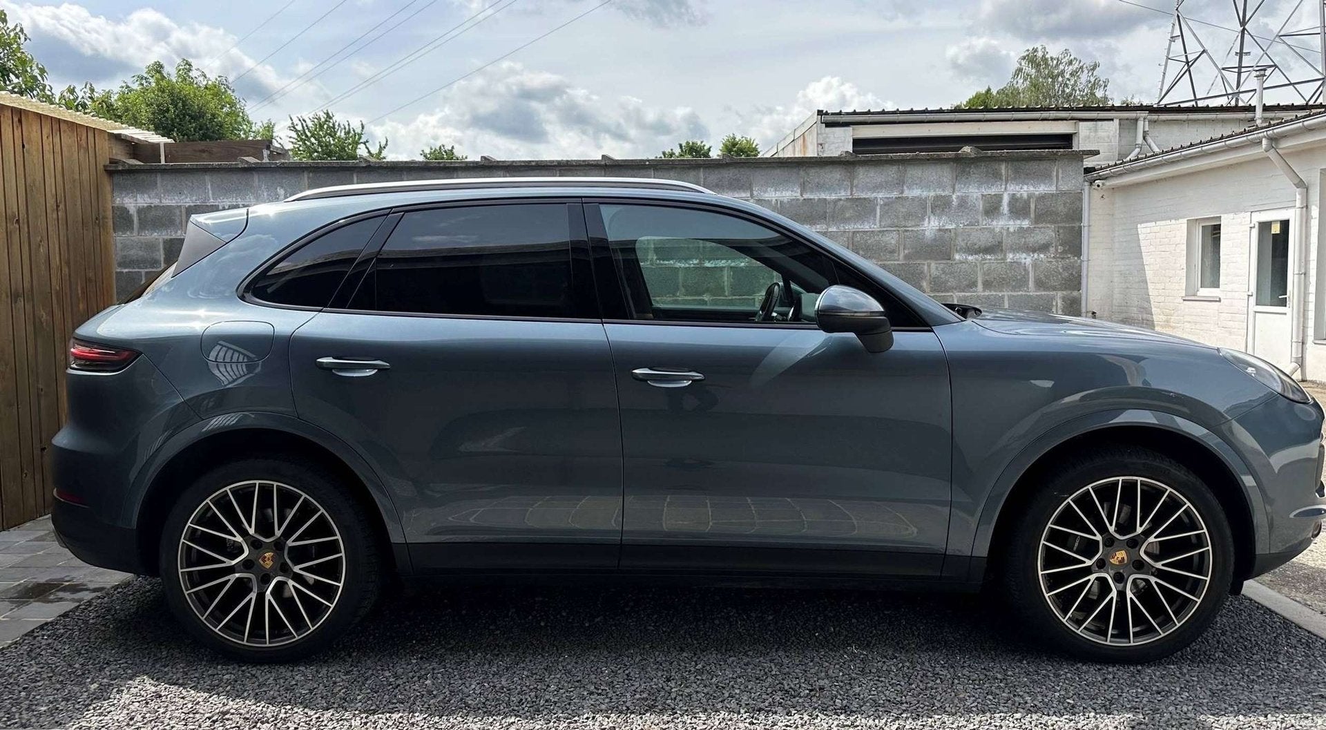 Porsche Cayenne 3.0i Automaat Pano Led Navi Leder Camera BT, Auto's, Automaat, Gebruikt, Blauw, Bedrijf
