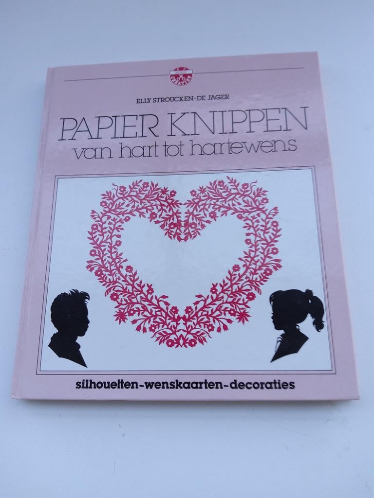 "Papier knippen": Instructies silhouetten en decoraties, Enlèvement ou Envoi