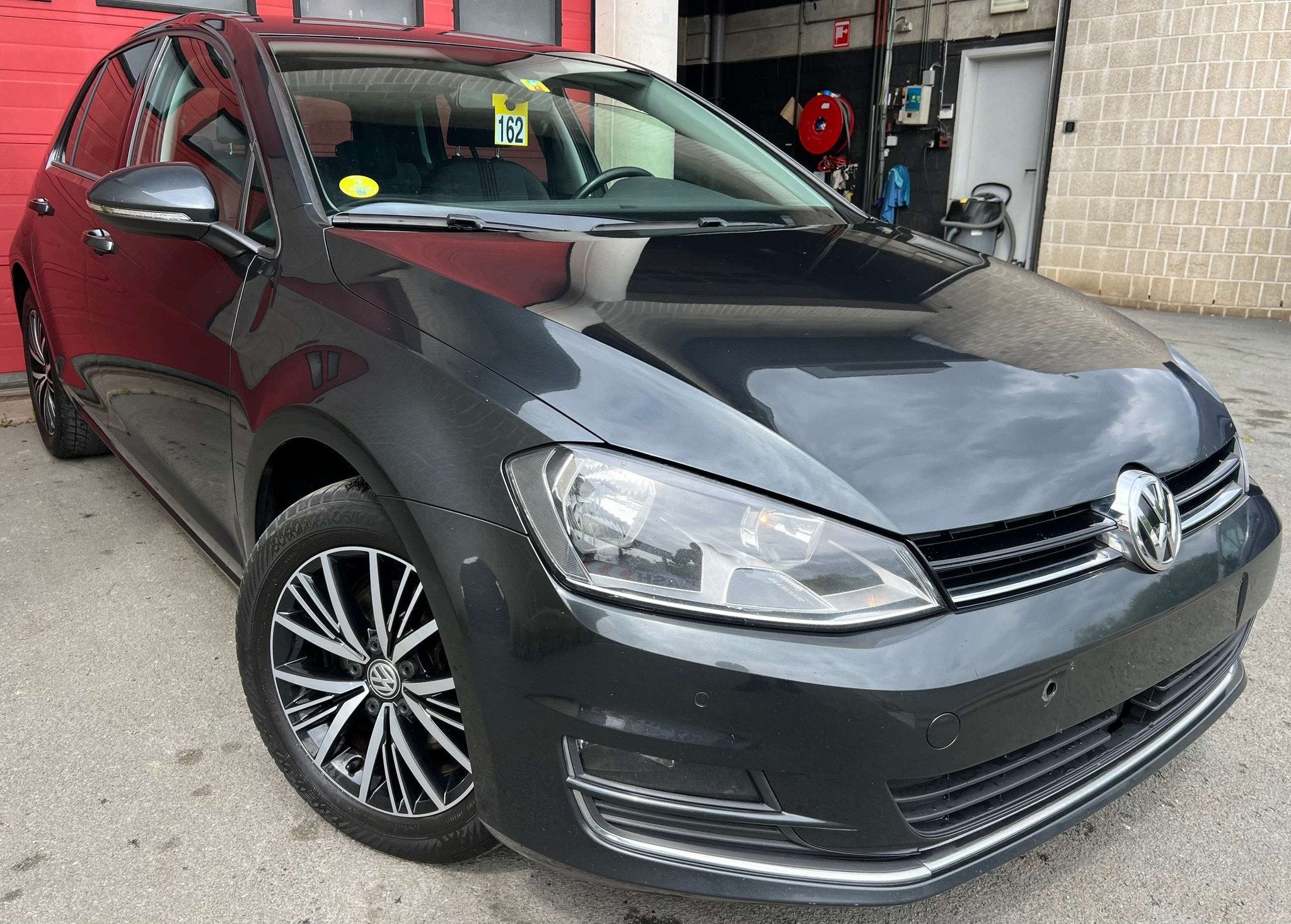 Volkswagen Golf 1.6 CR TDi Allstar + CLIM + JANTES ALU, Argent ou Gris, Euro 6, Entreprise, Boîte manuelle