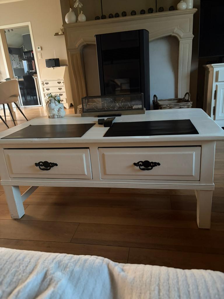 Salontafel in volle eik in het wit geschilderd, Huis en Inrichting, Ophalen, Gebruikt