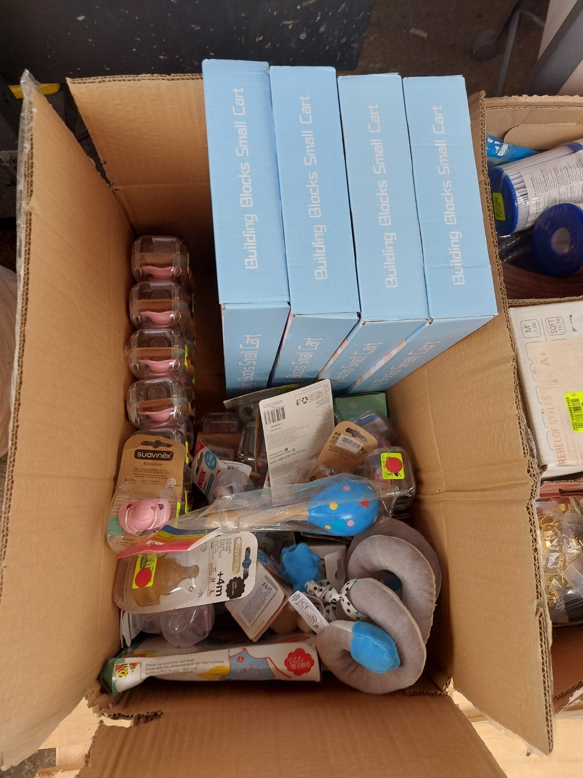 Lot brocante/revendeur -bébé, Enlèvement