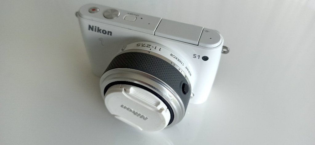 Nikon S1 digitale camera (nieuwstaat), Audio, Tv en Foto, Fotocamera's Digitaal, Zo goed als nieuw, Spiegelreflex, Nikon, Ophalen of Verzenden