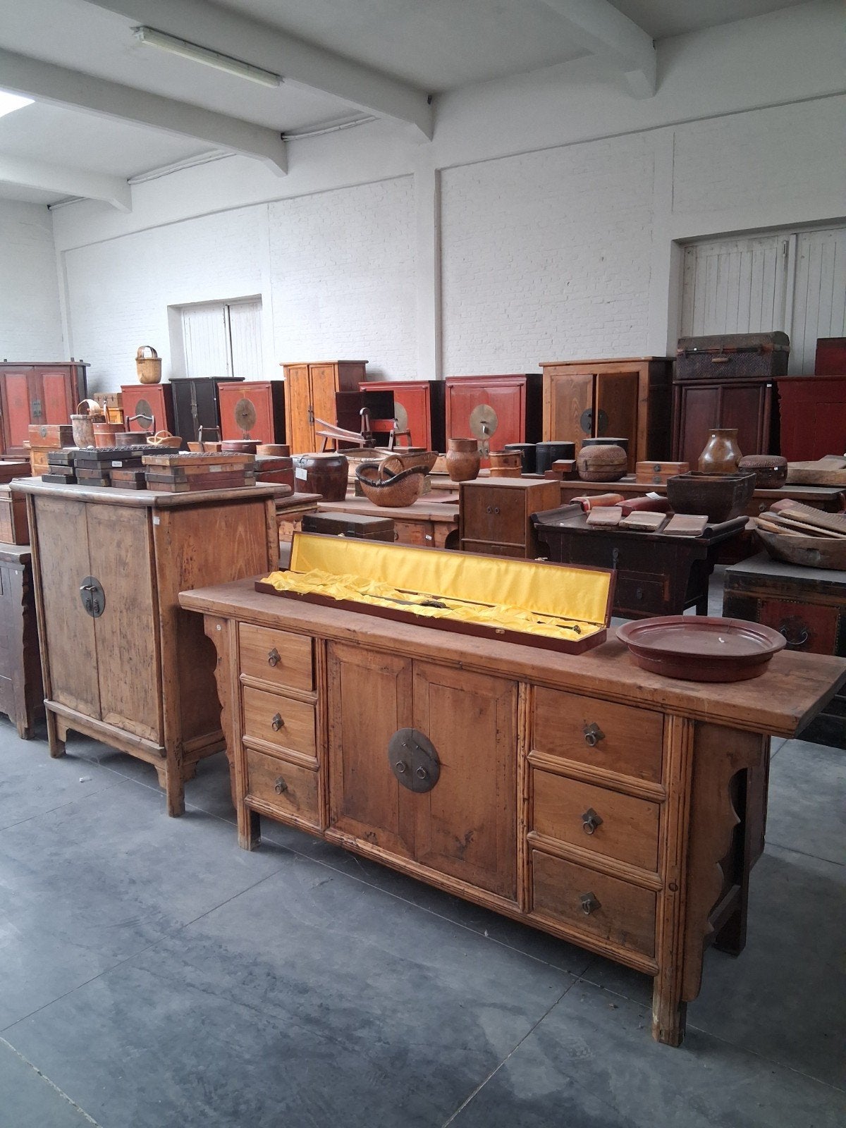 Armoire d’Asie mobilier de Chine -50%, Enlèvement