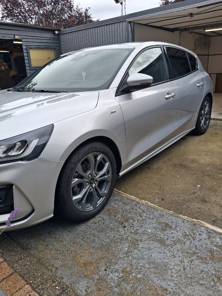 Ford Focus ST Line X, Stof, Euro 6, 5 zetels, 116 kW