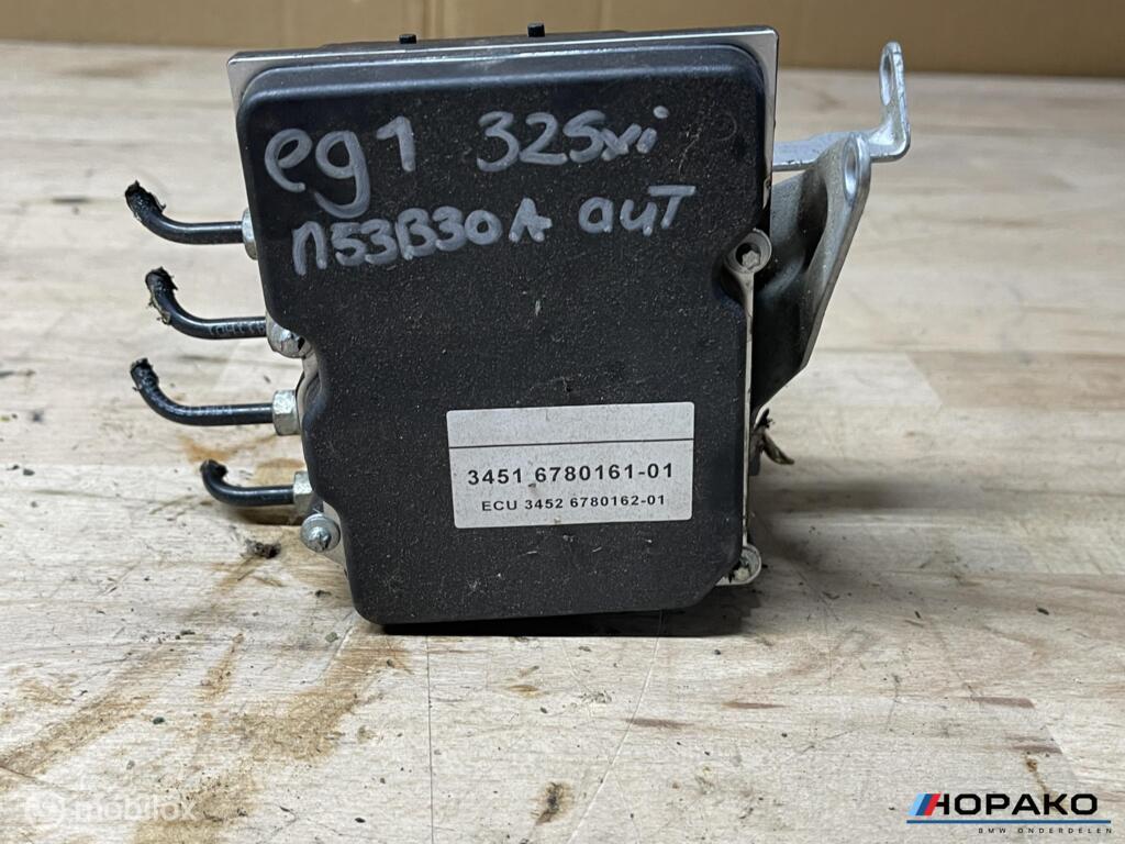 ABS pomp BMW 3 serie E90 E91 E92 E93 | 3451678016101, Gebruikt, Einsteinlaan 5 rijswijk, Bmw, Ophalen of Verzenden
