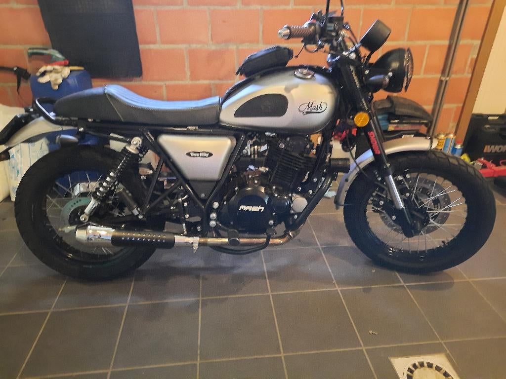 Mash 250, Motoren, 250 cc, Sportuitlaat, Motorrijbewijs A, Gebruikt