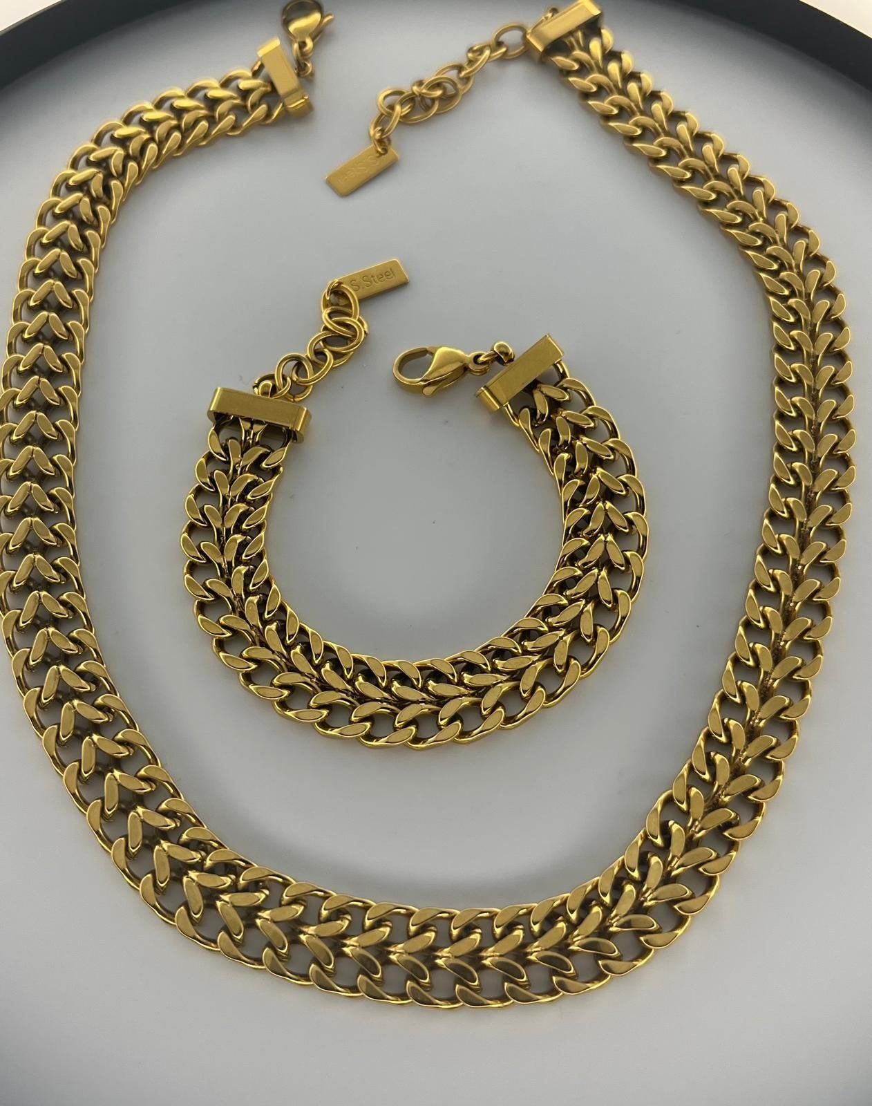 Ensemble de bijoux couleur Or., Bijoux, Sacs & Beauté, Enlèvement ou Envoi, Or, Or