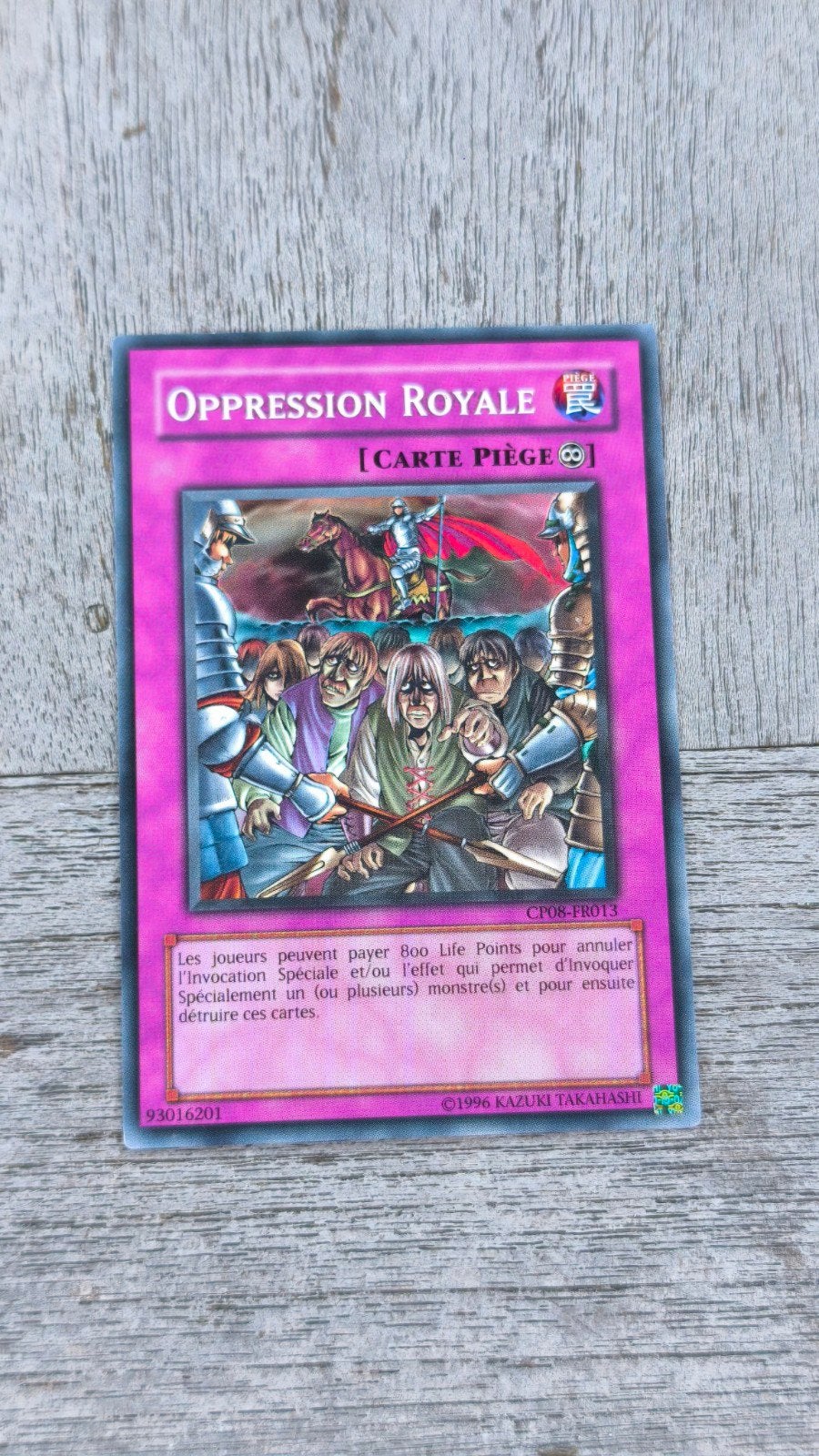 Yu-Gi-Oh! Oppression Royale (Royal Oppression) zeldzaam!, Hobby en Vrije tijd, Verzamelkaartspellen | Yu-gi-Oh!, Ophalen of Verzenden