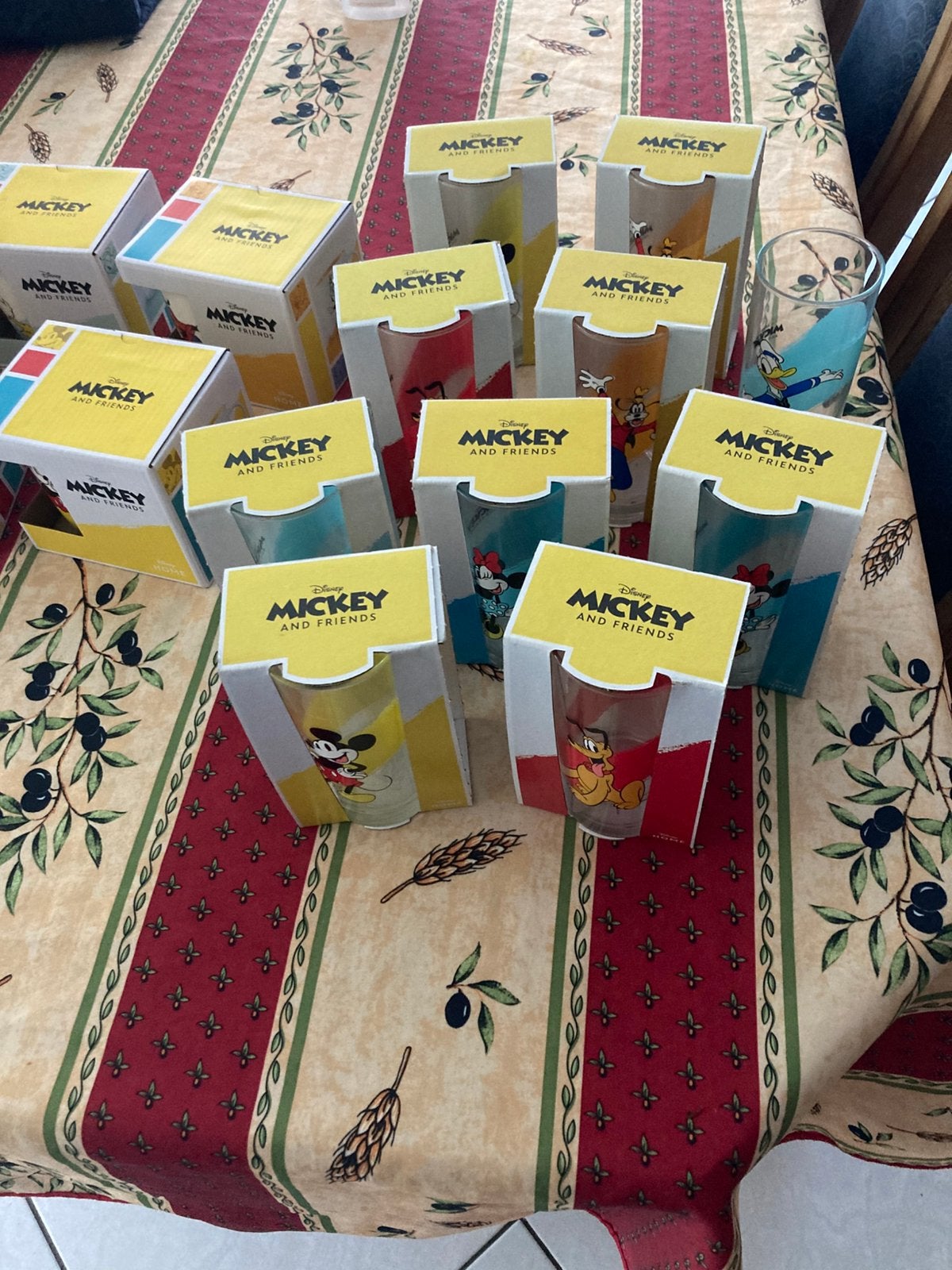 Te koop glazen mickey mouse, Verzamelen, Ophalen, Mickey Mouse, Nieuw
