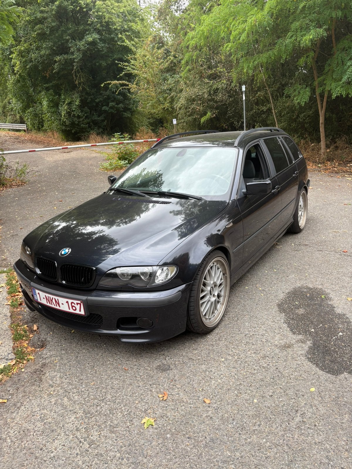 Speciale editie van de BMW 320i, Auto's, Achterwielaandrijving, Blauw, Leder, Particulier