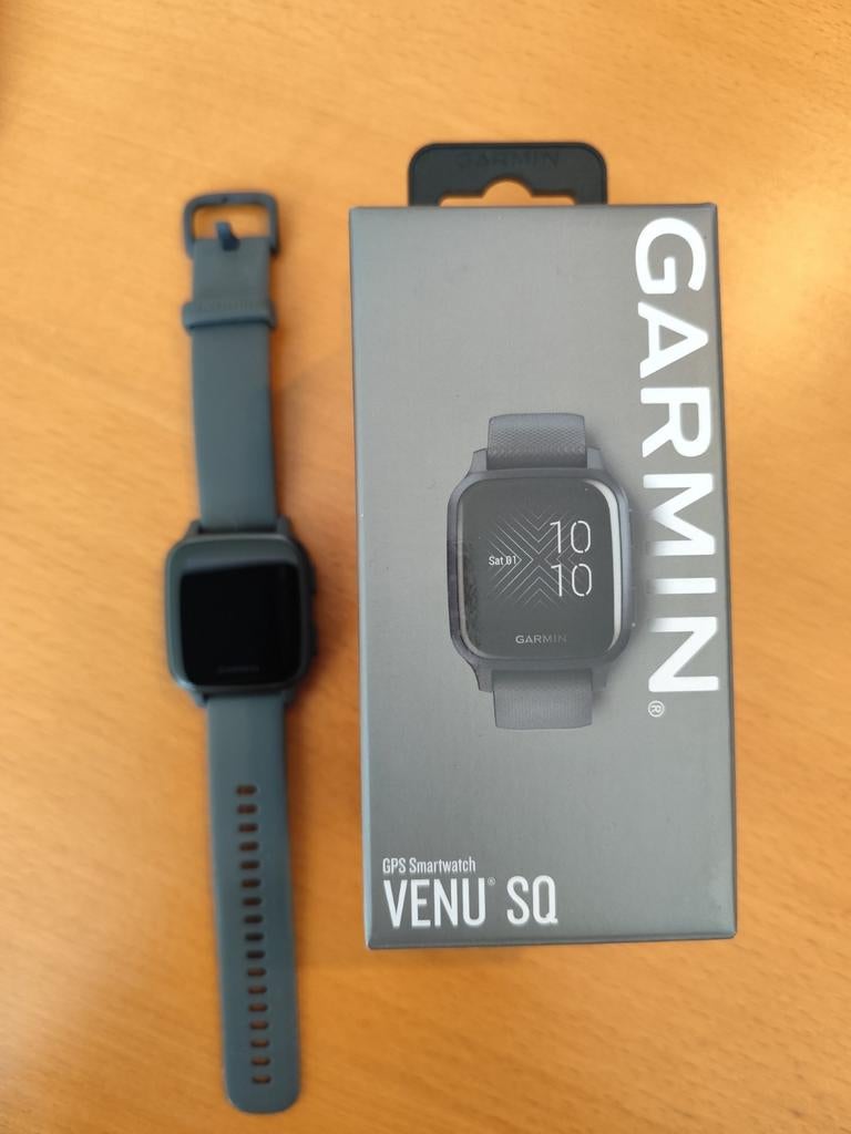 Garmin Venu SQ, Bijoux, Sacs & Beauté, Montres connectées, Étanche, Garmin, Comme neuf, Enlèvement