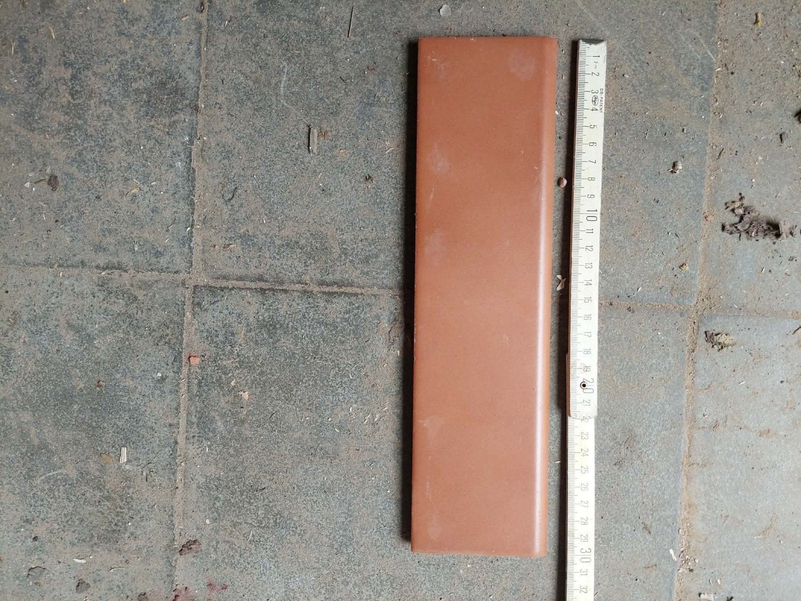 bruine plinten - prijs voor het lot, Ophalen, Nieuw, Plinten