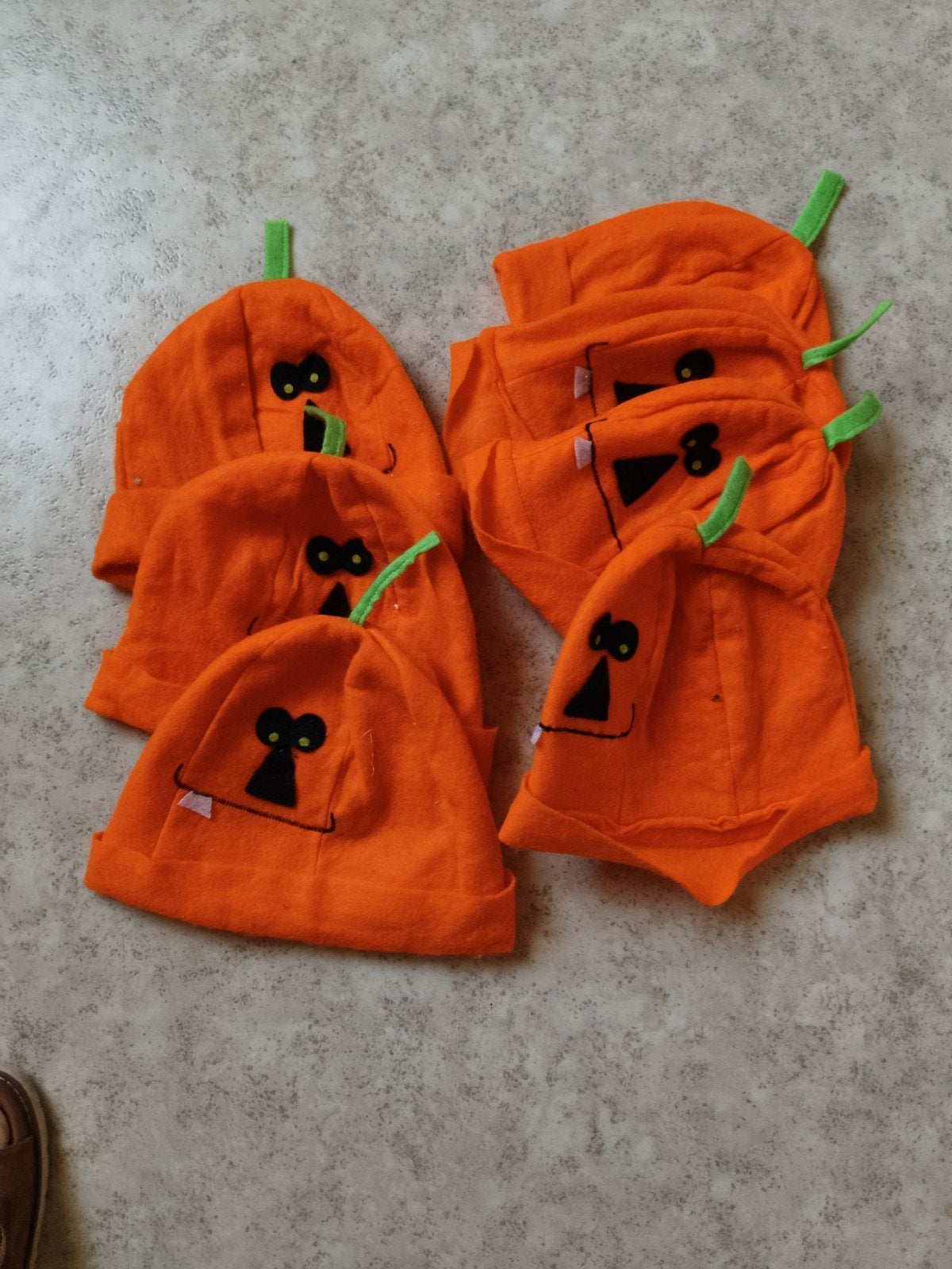 Chapeaux de citrouille d'Halloween pour enfants, Enlèvement
