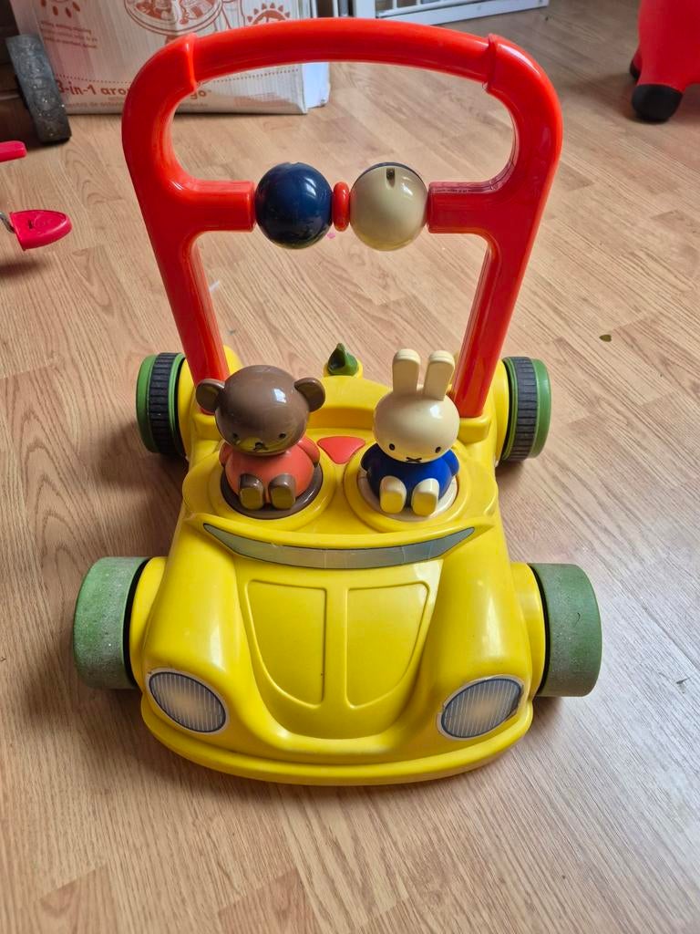 Loopwagen Nijntje, Enlèvement