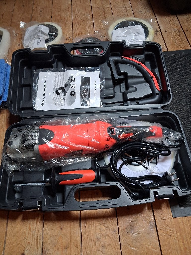 Nog nieuwe polijstmachine TECTAKE +diverse poets spullen, Ophalen of Verzenden, Nieuw