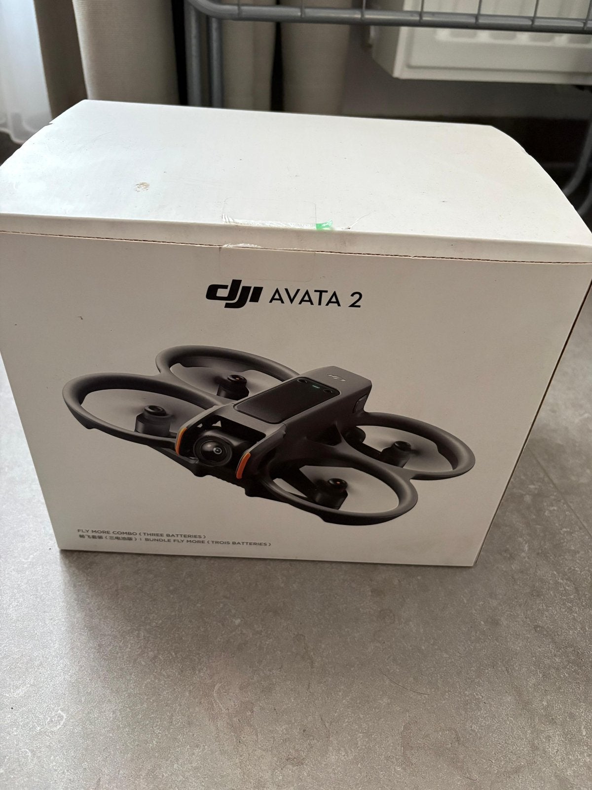 DJI Avata 2 Fly More Combo originele lege doos, Audio, Tv en Foto, Basiskwaliteit, 5 tot 10 kilometer, 15 tot 30 minuten, Zo goed als nieuw