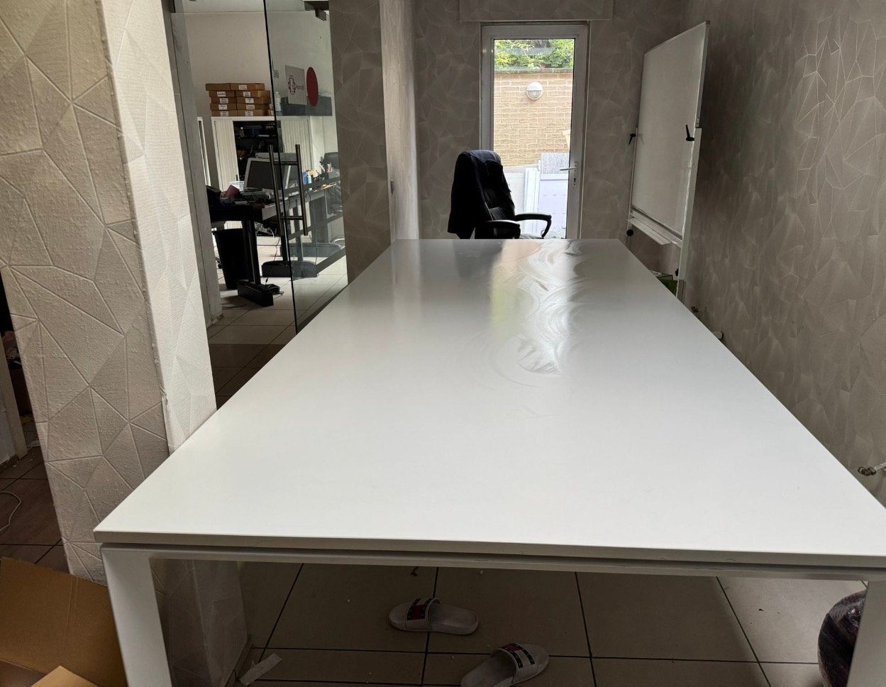 Vergader bureau B 320 cm x H 140 cm, Ophalen, Bureau