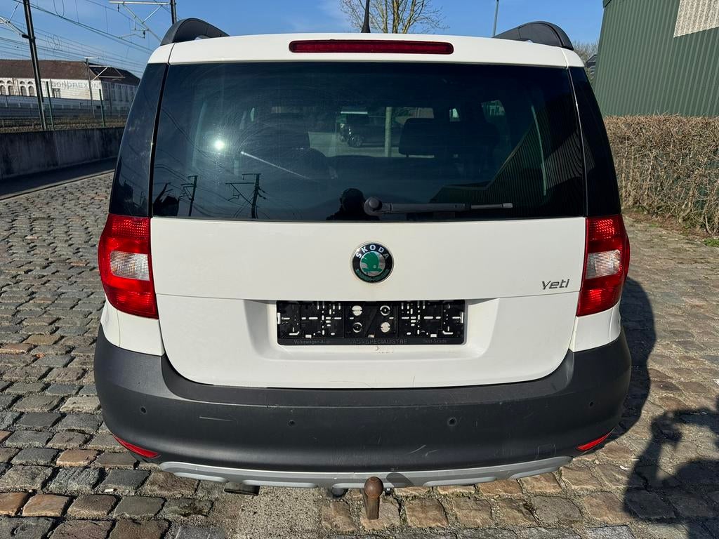 Skoda Yeti 1.2i 218000 km Airco DSG Automaat, Auto's, Automaat, Euro 5, Bedrijf, 1200 cc