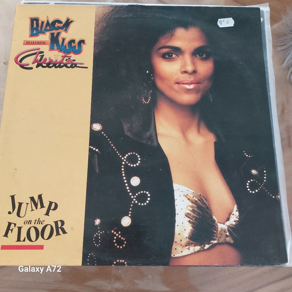 black kiss jump on the floor 12 inch maxi, 12 pouces, Enlèvement ou Envoi, Pop, Utilisé