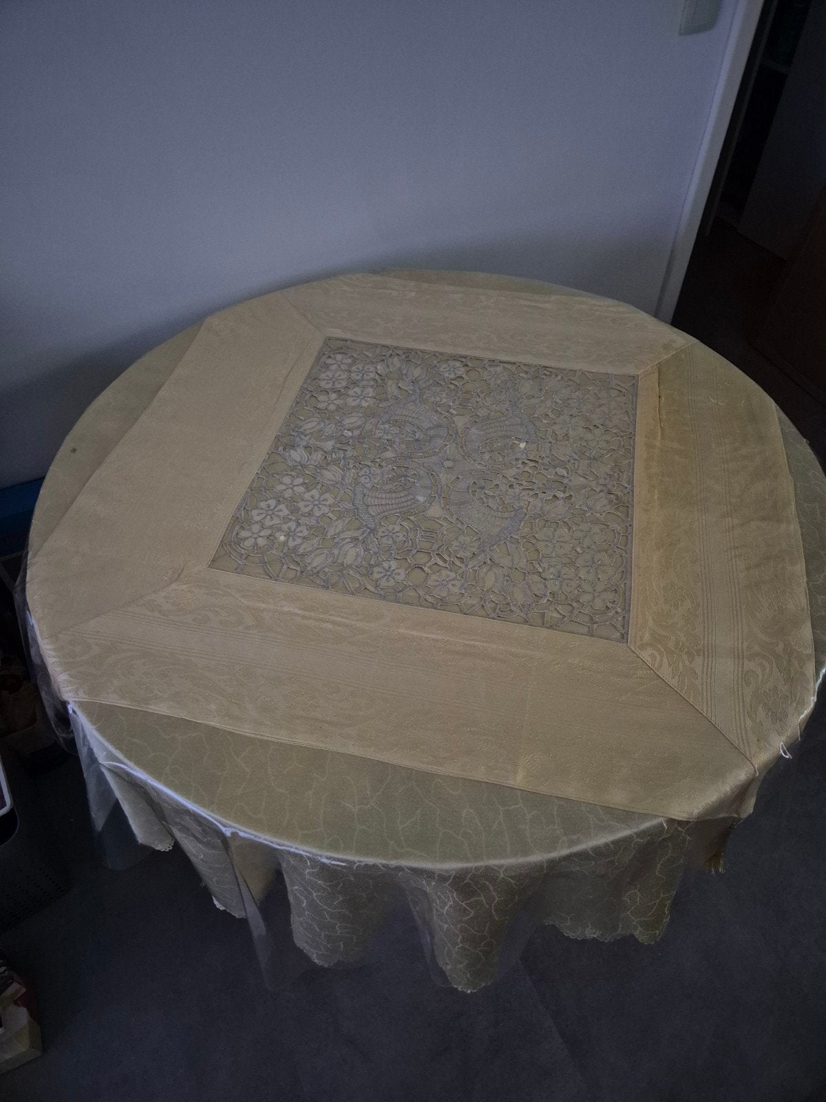 Ronde tafel 130 Cm, Ophalen