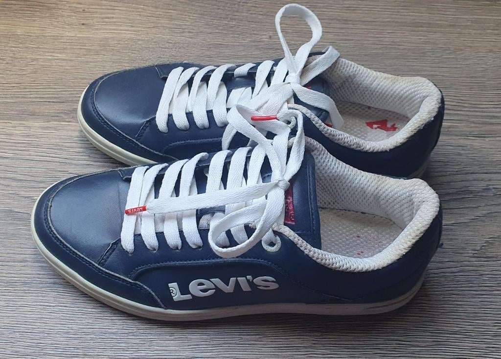 Sneakers Levi's maat 39, Kleding | Heren, Schoenen, Levi's, Blauw, Ophalen of Verzenden, Sneakers