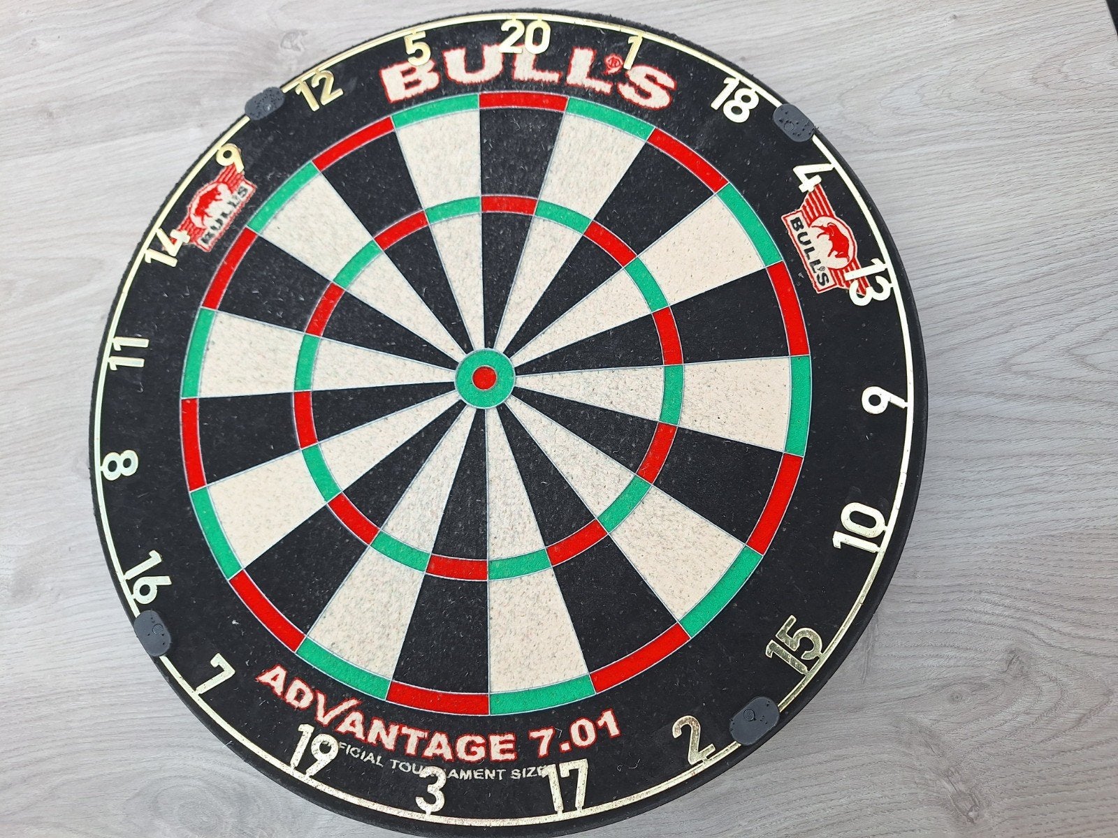 Dartsblok Bull's Advantage 7.01, Sport en Fitness, Ophalen, Gebruikt, Dartbord