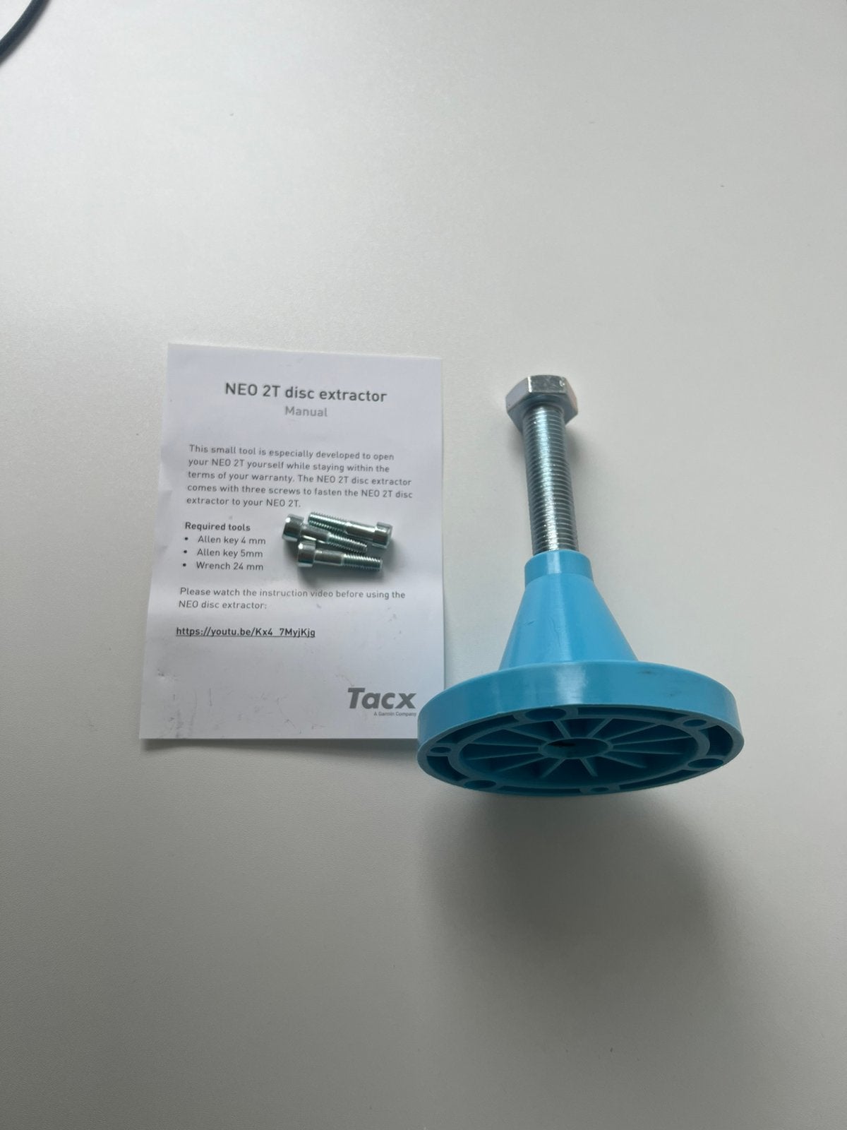 Tacx NEO 2T disc extractor, Bijoux, Sacs & Beauté, Beauté | Soins de la bouche, Enlèvement, Comme neuf