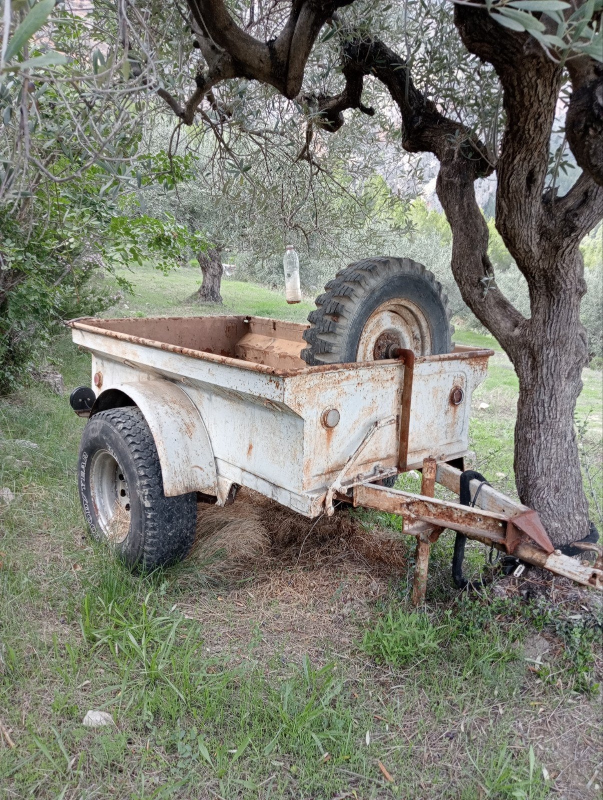 Jeep-aanhangwagen, Ophalen