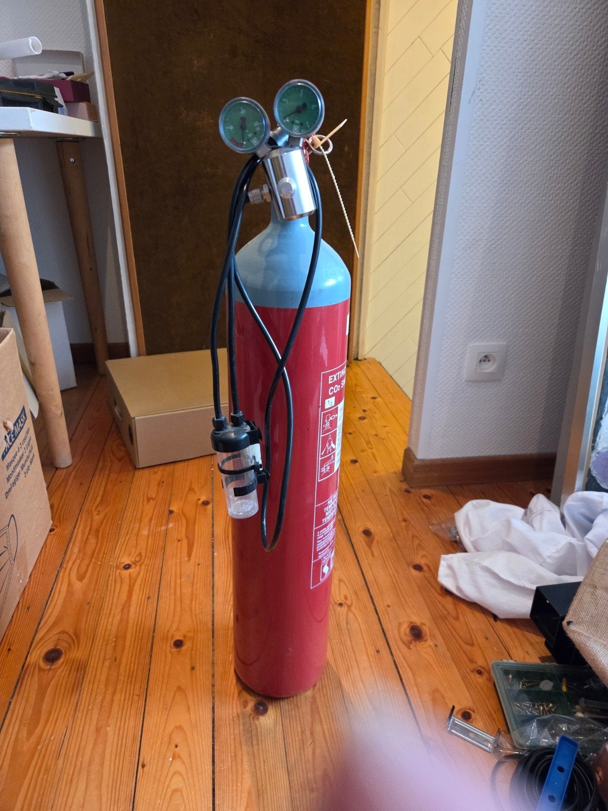 bonbonne CO2 (remplie) + détendeur aquarium, Enlèvement, Comme neuf, CO₂-systeem