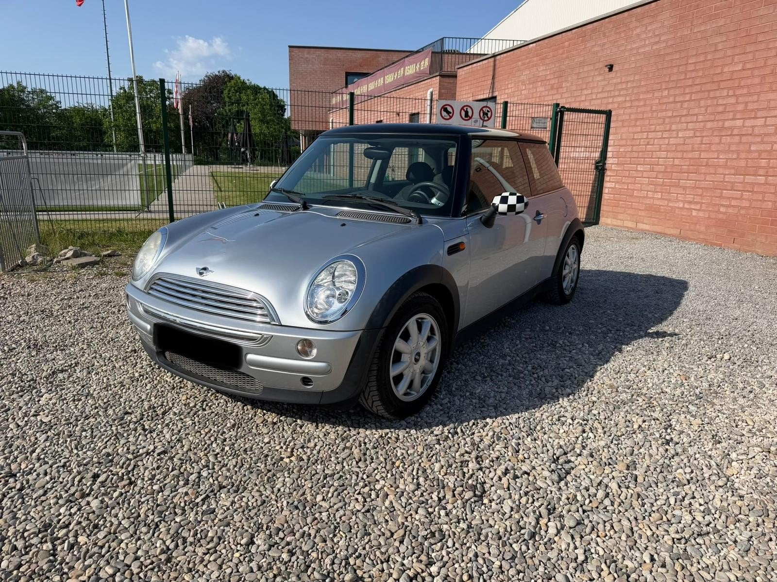 Mini Cooper 1.6i Essence 07.2004 157.000 km 85 kw Manuel 

T, Argent ou Gris, Achat, Particulier, Cooper