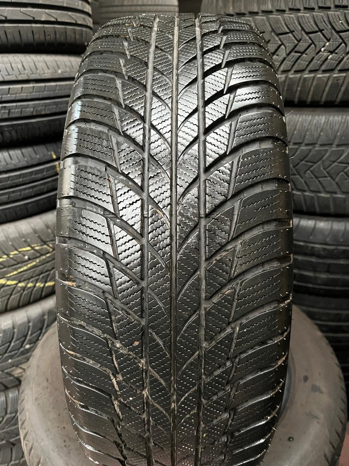 20560r17 205 60 r17 205/60/17 Bridgeston Hiver top quality, Ophalen of Verzenden