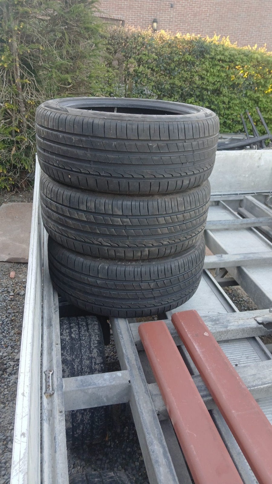 4 x Tristan 245/45/19 zr, Enlèvement ou Envoi, Pneu(s)