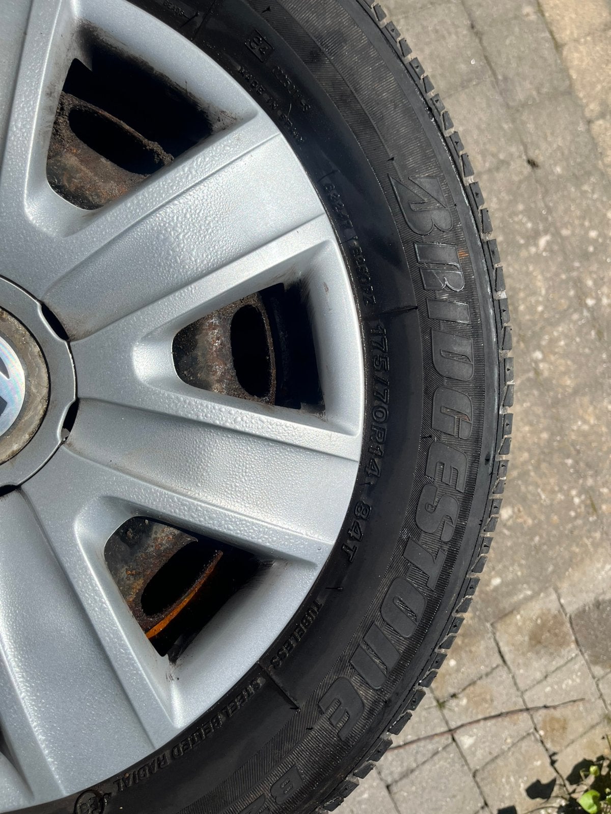 4x Bridgestone Autobanden (175/70r14), Ophalen, 14 inch, Gebruikt, Velg(en)