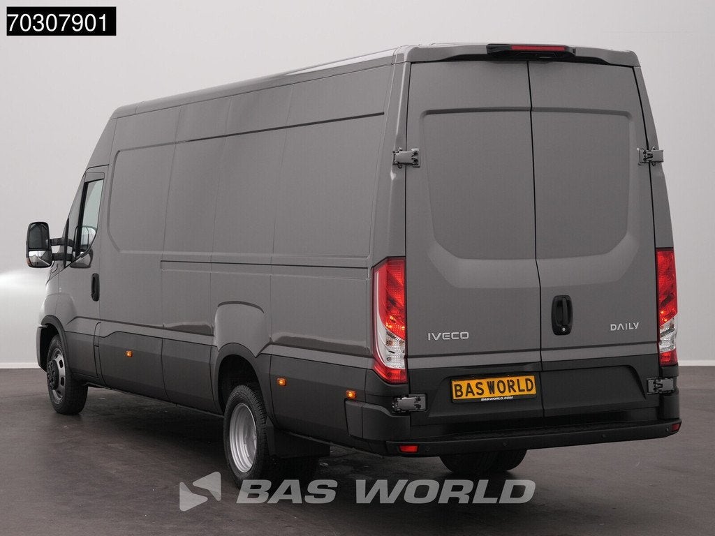 Iveco Daily 35C21 3.0L Automaat L3H2 210PK Dubbellucht ACC L, Auto's, Stof, Euro 6, 4 cilinders, Bedrijf