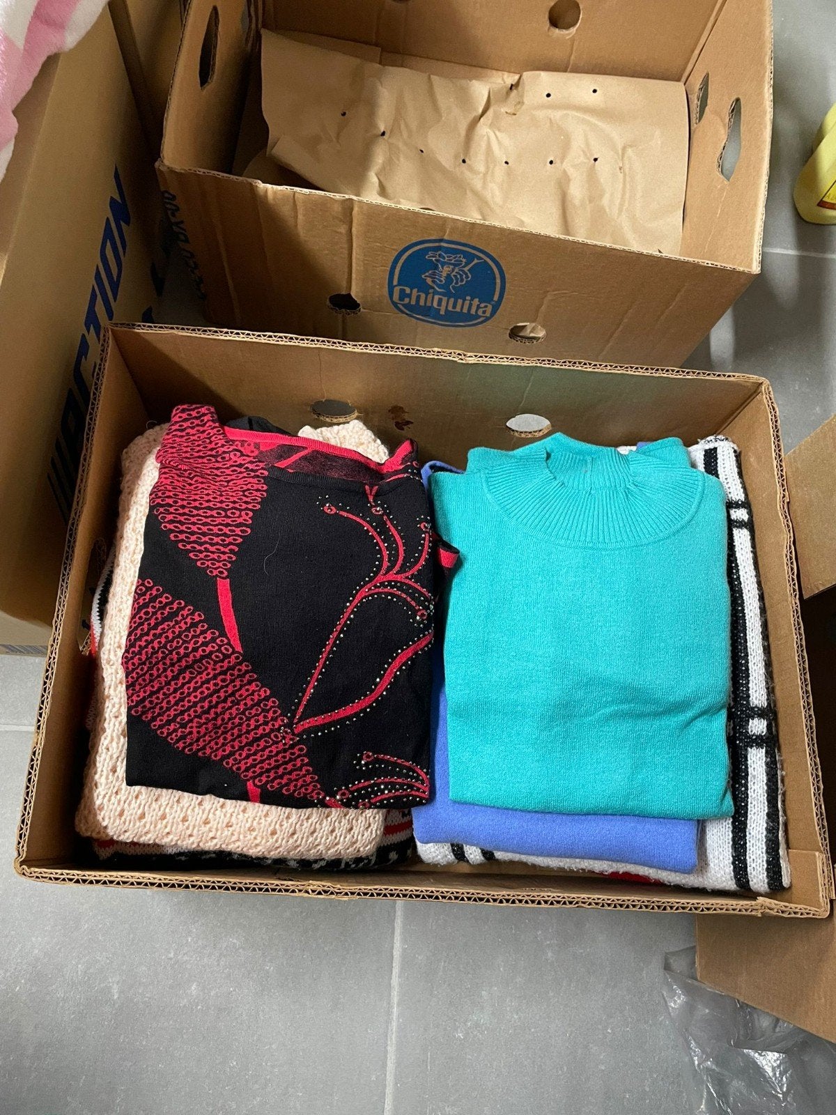 Dameskleding aan 2 euro per stuk uit te kiezen., Vêtements | Femmes, Enlèvement