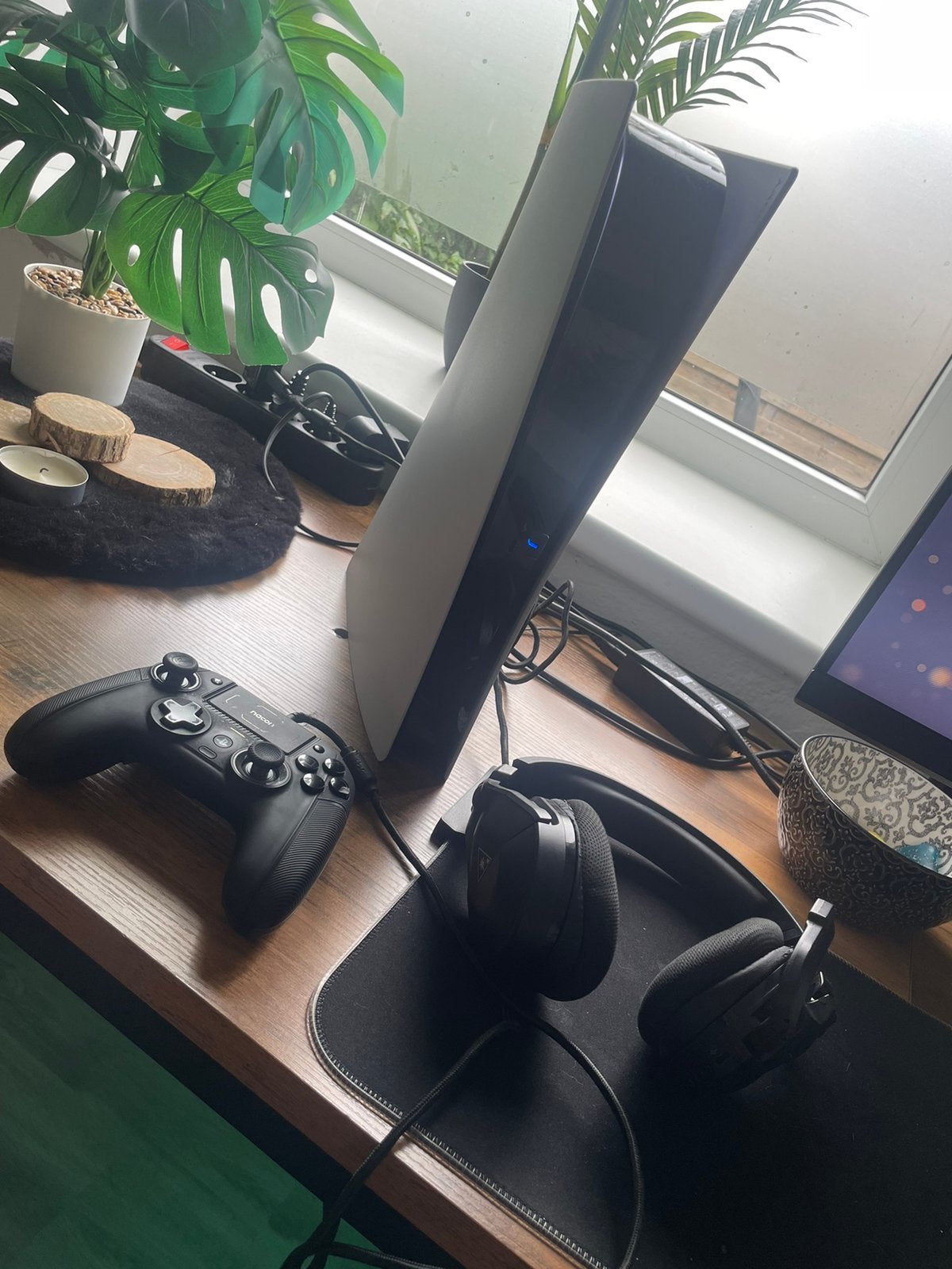 Ps5 digital met Nacon controller, Ophalen, Gebruikt