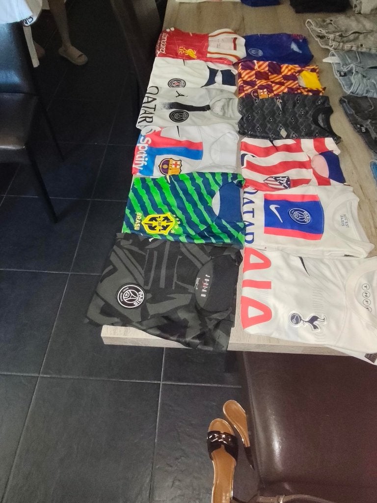 13 shirts korte mouwen Nike, Kinderen en Baby's, Kinderkleding | Overige, Ophalen of Verzenden, Zo goed als nieuw, NIKE, Jongen