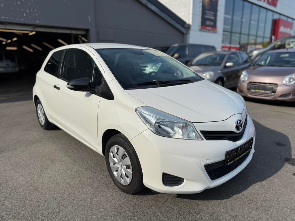 Toyota Yaris 1.0i | Airco | Keuring+Carpass | 1 eigenaar |, Auto's, Euro 5, Stof, Wit, Yaris